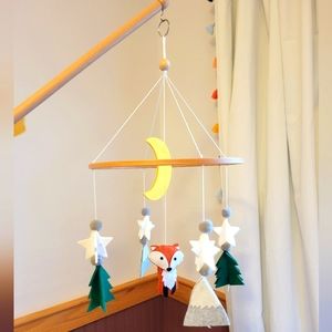 Woodland baby crib mobile